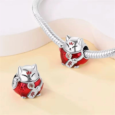 Red Maneki-Neko Charm - Red Maneki-Neko Charm