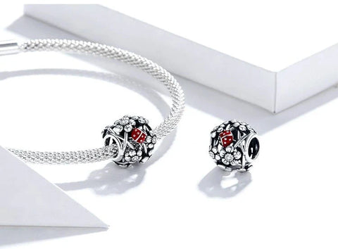Floral Delight Ladybug Pandora Charm