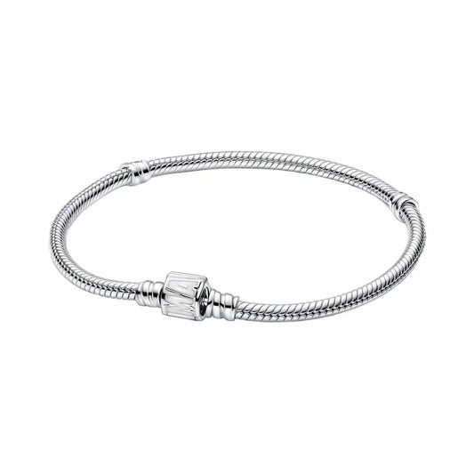 Marvel- Logo Clasp Snake Chain Bracelet