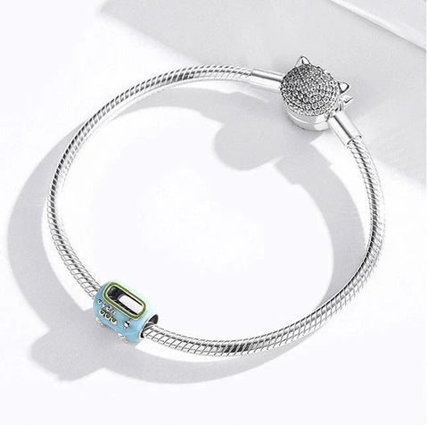 Retro Blue Oven Charm