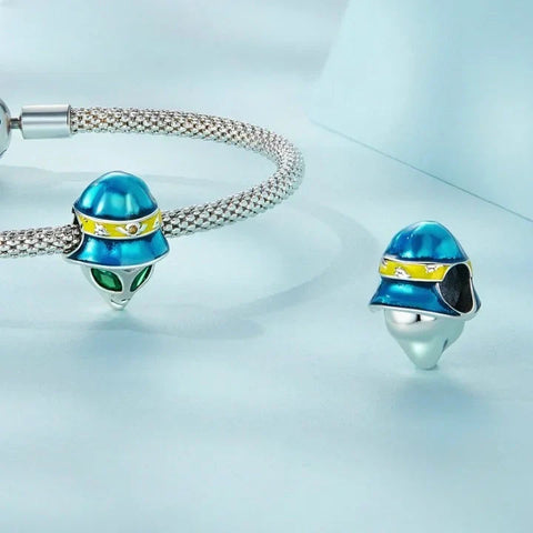 Alien Charm