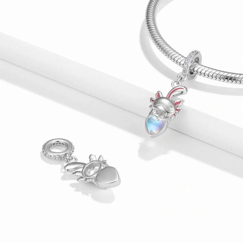 Axolotl Holding a Shimmering Heart Charm - Axolotl Holding a Shimmering Heart Charm