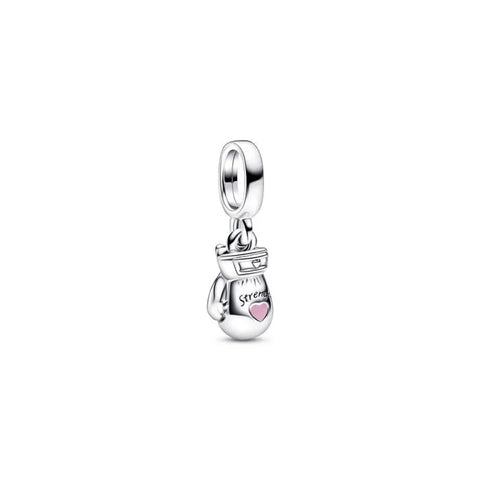 Auntie love heart charm, a heartfelt piece celebrating the bond with an aunt