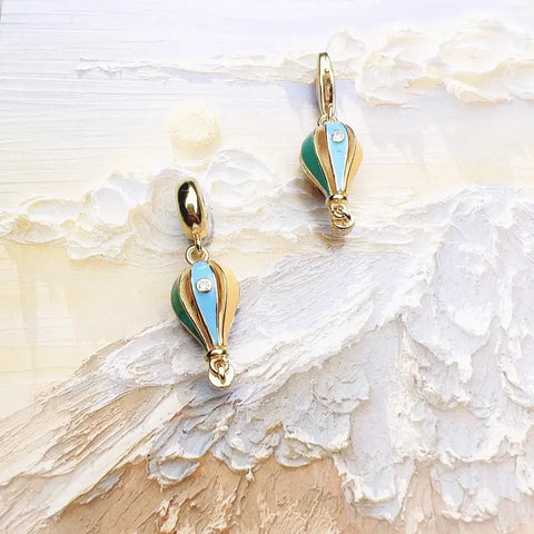 Hot air balloon earrings.