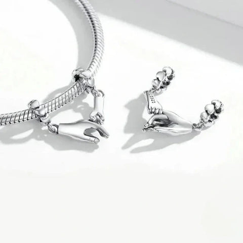 Hand in Hand Charm - Hand in Hand Charm