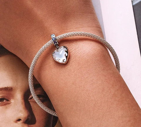 opalescent heart bead