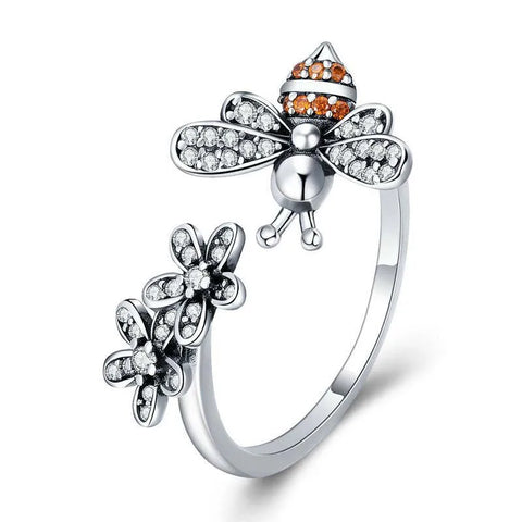 sparkling bee flower ring