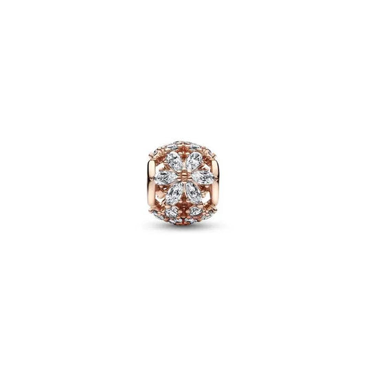 Sparkling Herbarium Cluster Round Charm Pandora Rose - Cluster of sparkling stones in a round design, crafted in Pandora Rose.