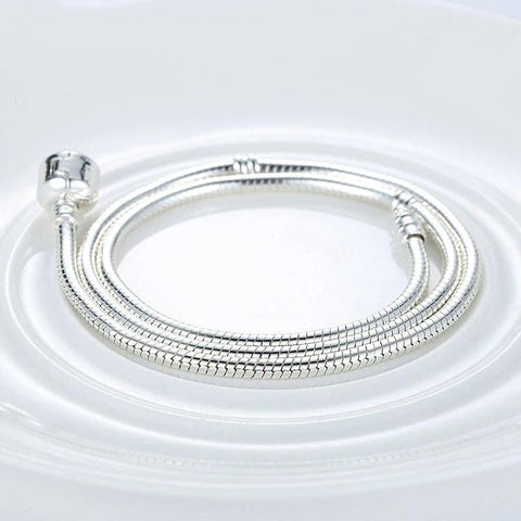 Elegant Sterling Silver Snake Chain Necklace with Sleek Barrel Clasp