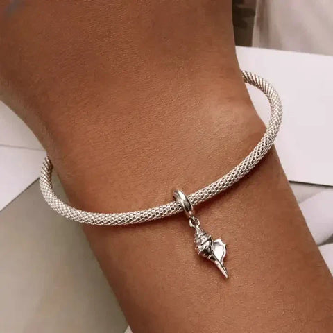 Whelk Charm