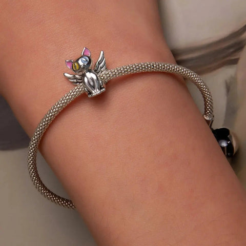 Winged Cat with Colorful Eyes Charm - Winged Cat with Colorful Eyes Charm