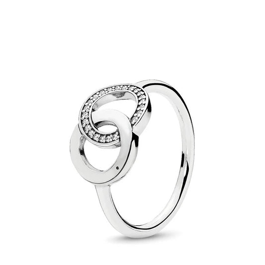 Sterling Silver Interlocking Circles Ring - Timeless Connection